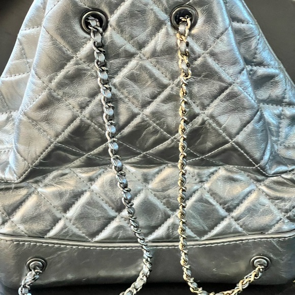 AUTHENTIC CHANEL GABRIELLE BACKPACK - Picture 4 of 8